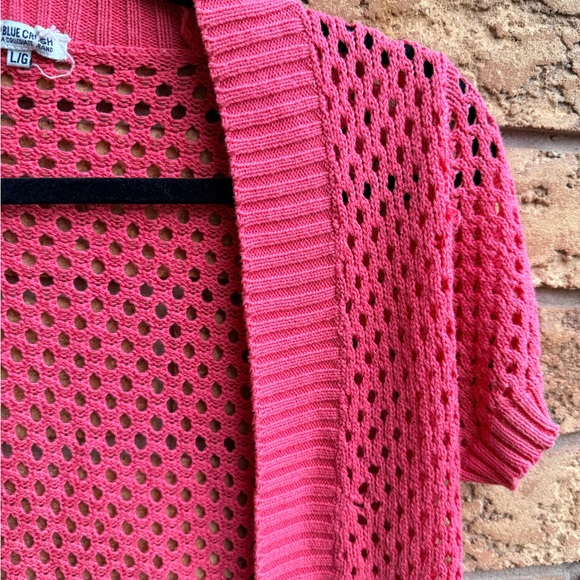 • 4/$25- Blue Crush Crochet Knit Shrug - Picture 2 of 3